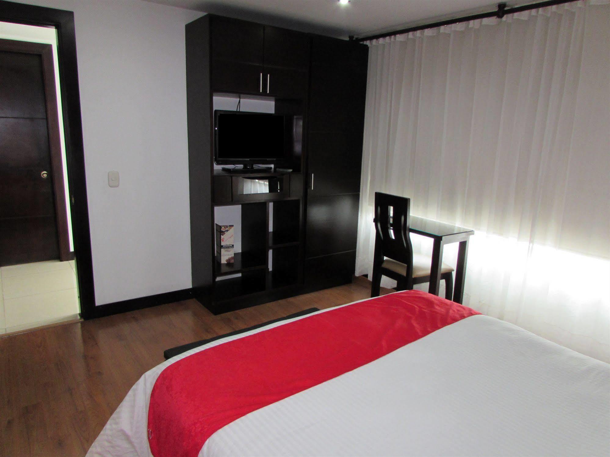 Aw Hotel Connect 33 Bogota Exterior photo